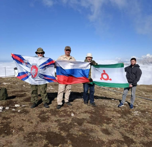 ПОКОРЯЕМ ВЕРШИНЫ! 