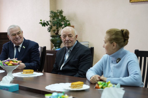В ИнгГУ прошло награждение почетными грамотами Народного Собрания РИ!