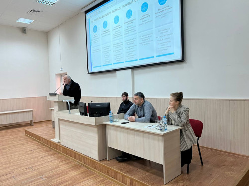 Ректор ИнгГУ Фатима Албакова посетила открытую лекцию профессора высшей школы современных социальных наук МГУ  имени М.В. Ломоносова Милехина Андрея Владимировича
