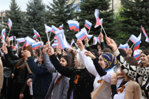 Свыше восемьсот студентов ИнгГУ приняли участие во Всероссийской акции "Голос Победы"