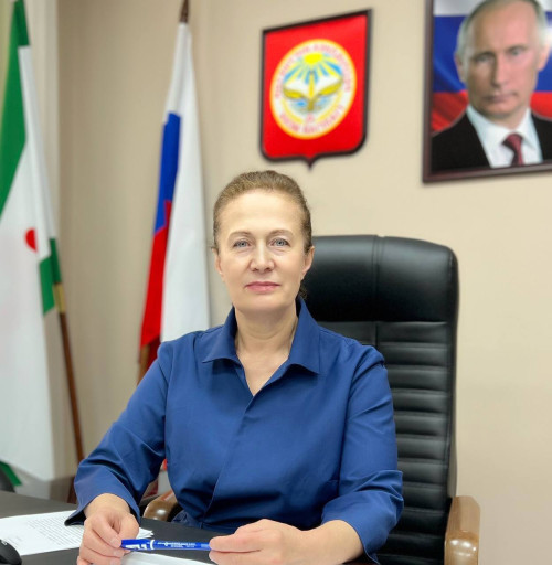Уважаемые коллеги, преподаватели Ингушского государственного университета! Примите искренние поздравления с профессиональным праздником – Днем преподавателя высшей школы!