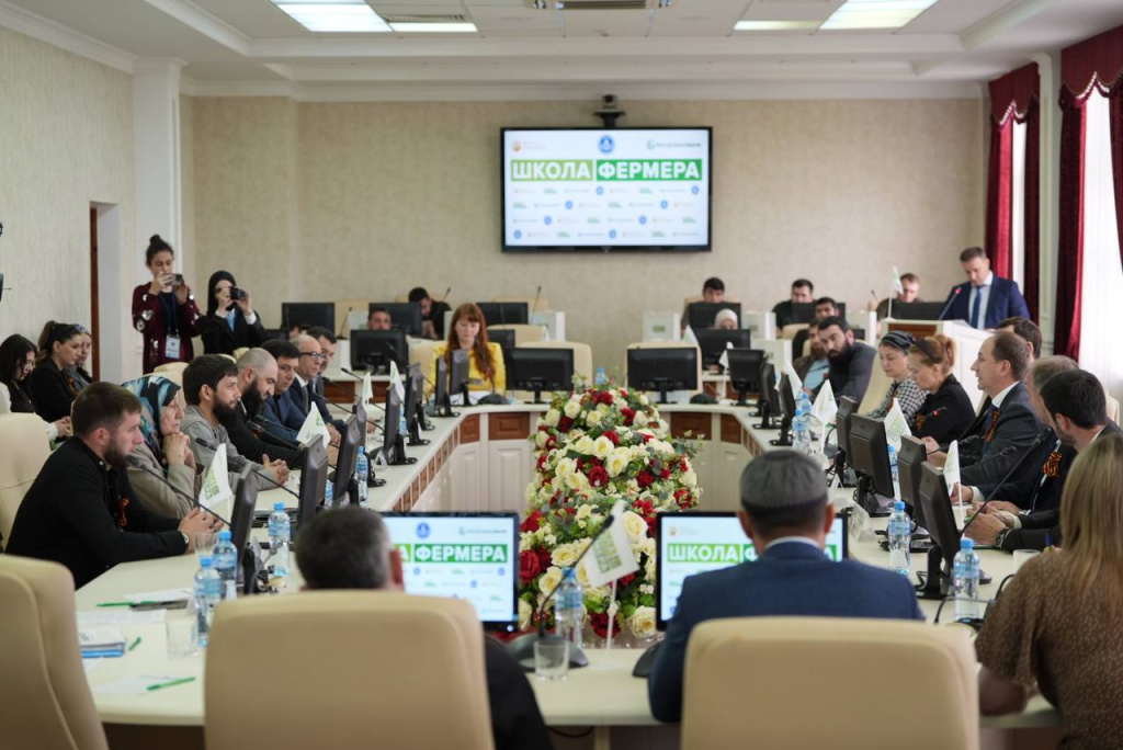 photo_5211142408341944241_y.jpg