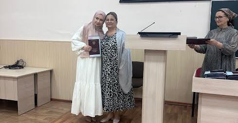 В медицинском колледже ИнгГУ вручили дипломы выпускникам 